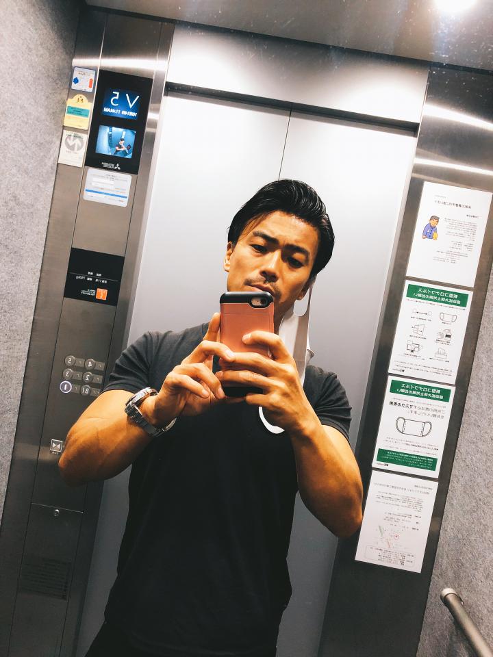 NowLoading...