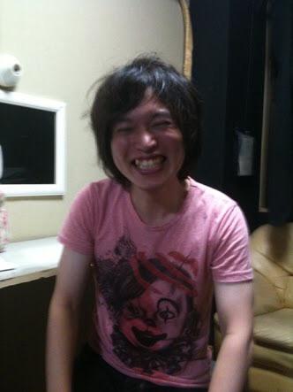 NowLoading...