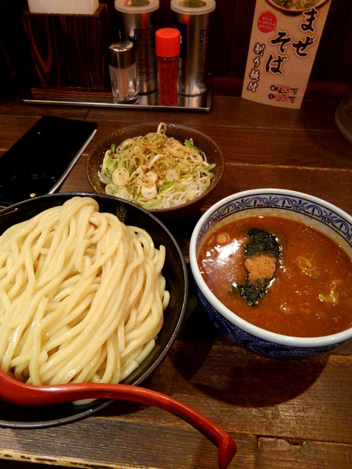 NowLoading...