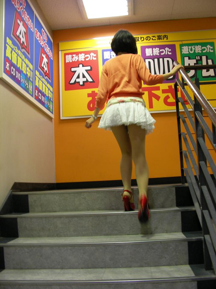 NowLoading...