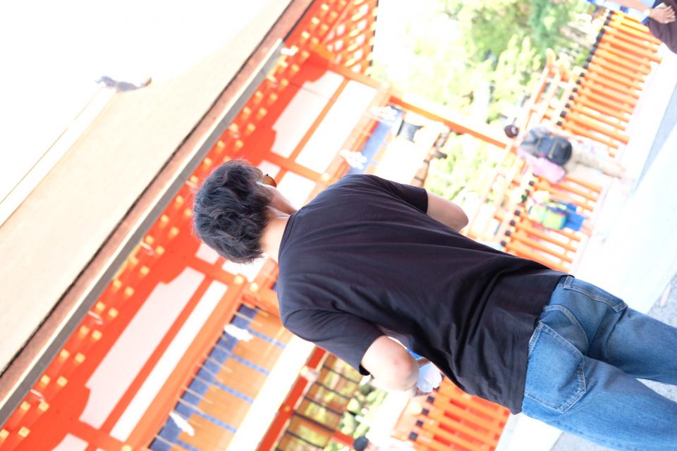 NowLoading...