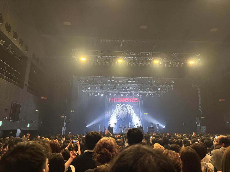 NowLoading...